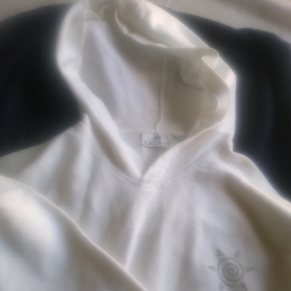 SPIRIT Cerromar Beach Pullover Hoodie Medium